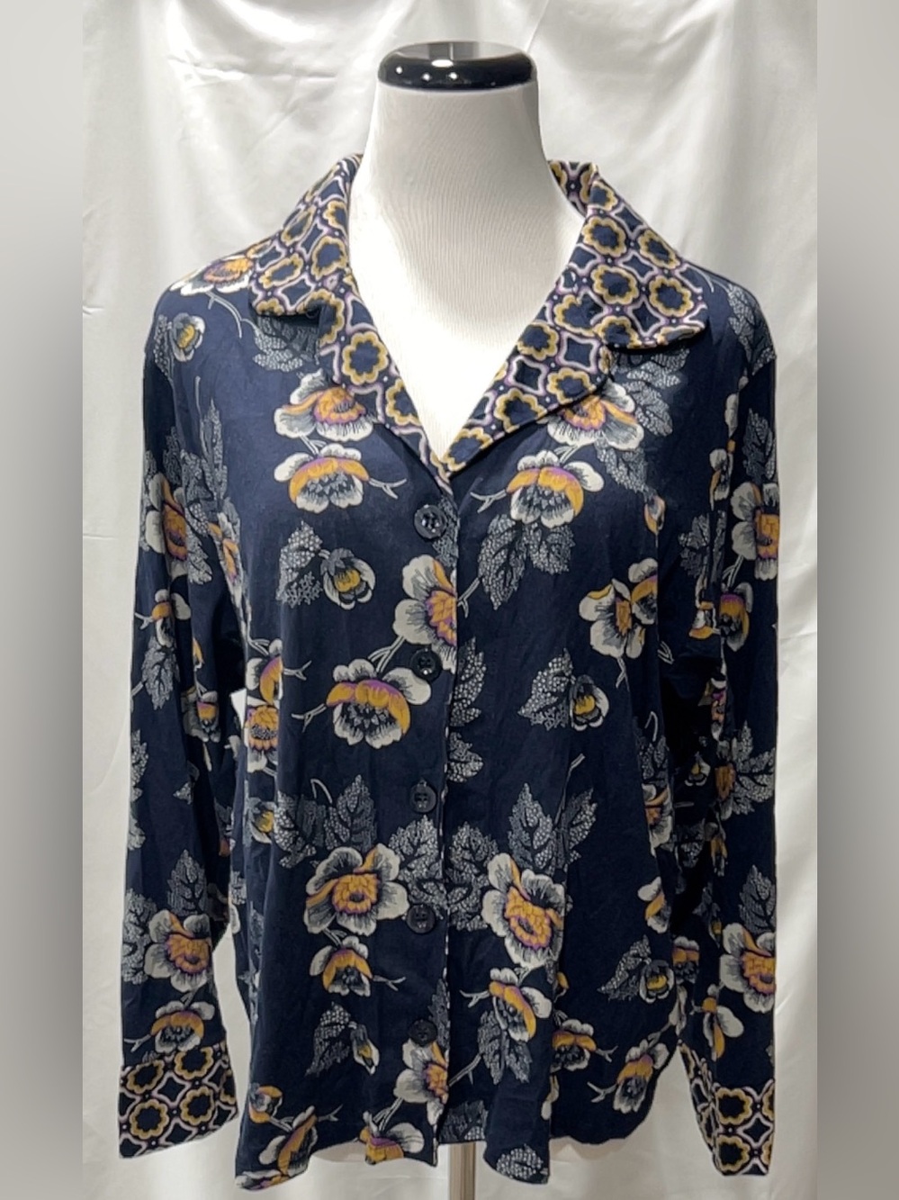 Vera Bradley Womens XXL Navy Blue Floral Long Sleeve Button Down Pajama Top